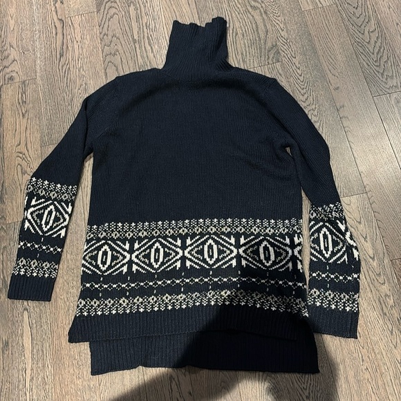Joe fresh navy turtle neck sweater Sz medium - Picture 4 of 13